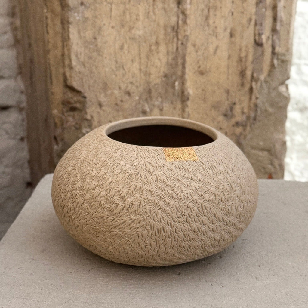 Su Japanese Vase