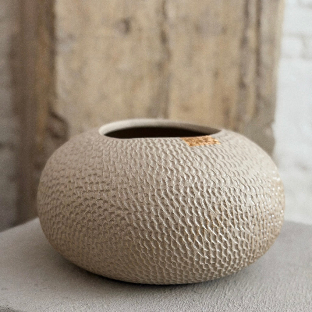 Su Japanese Vase