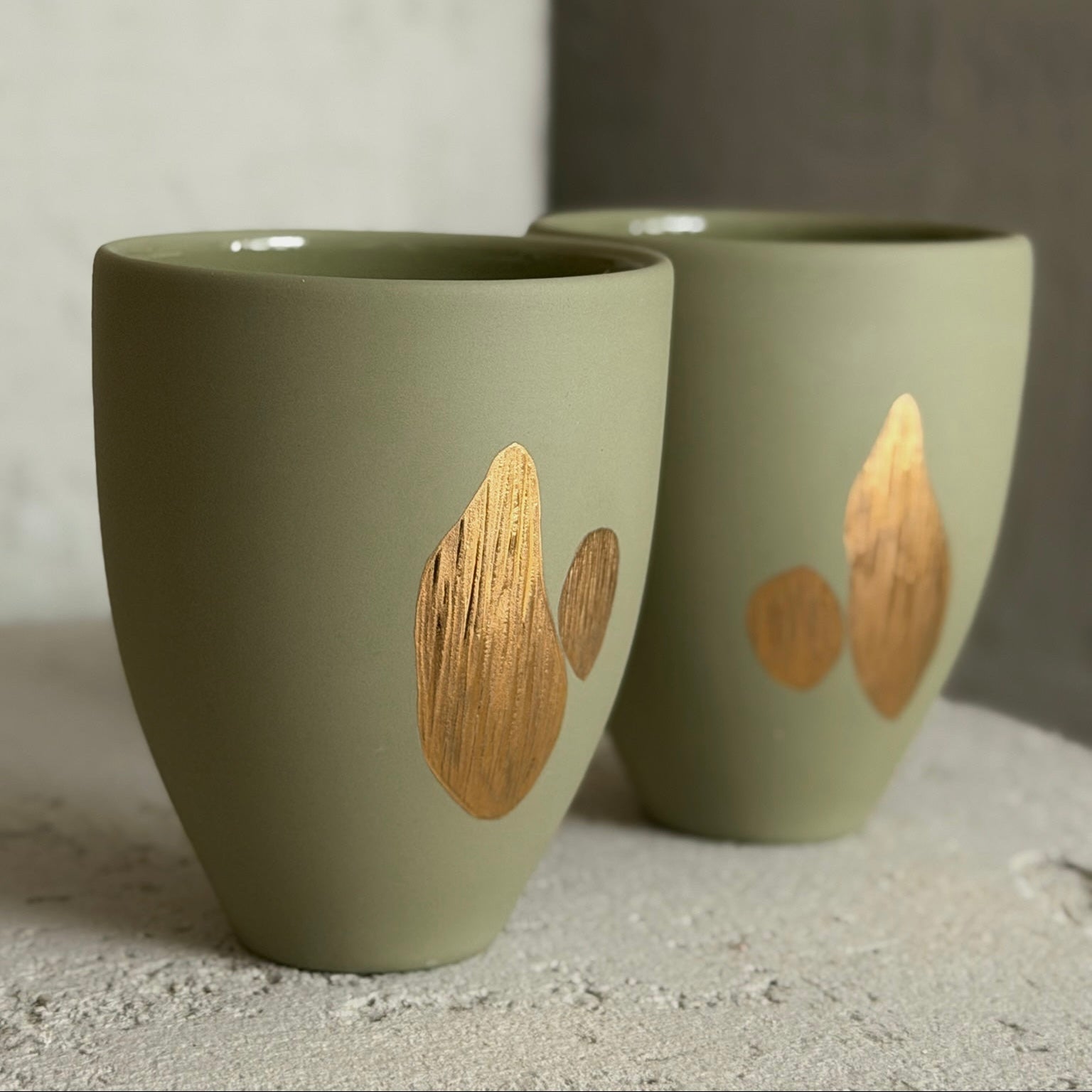 Taza I oliva, dos tamaños