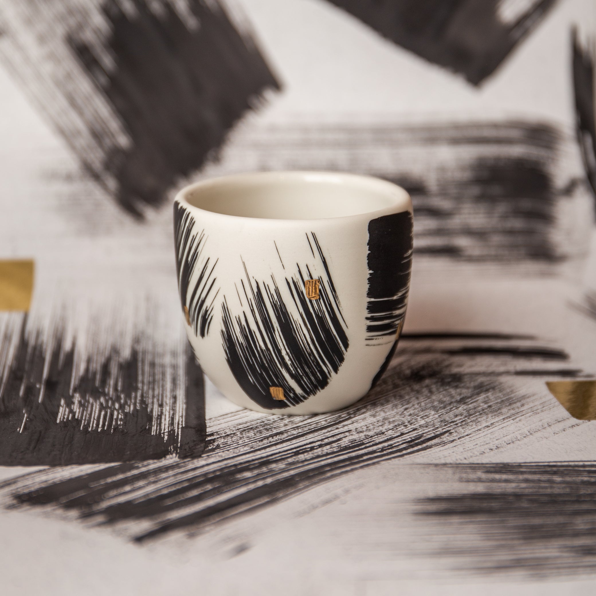 Sumi taza, dos tamaños